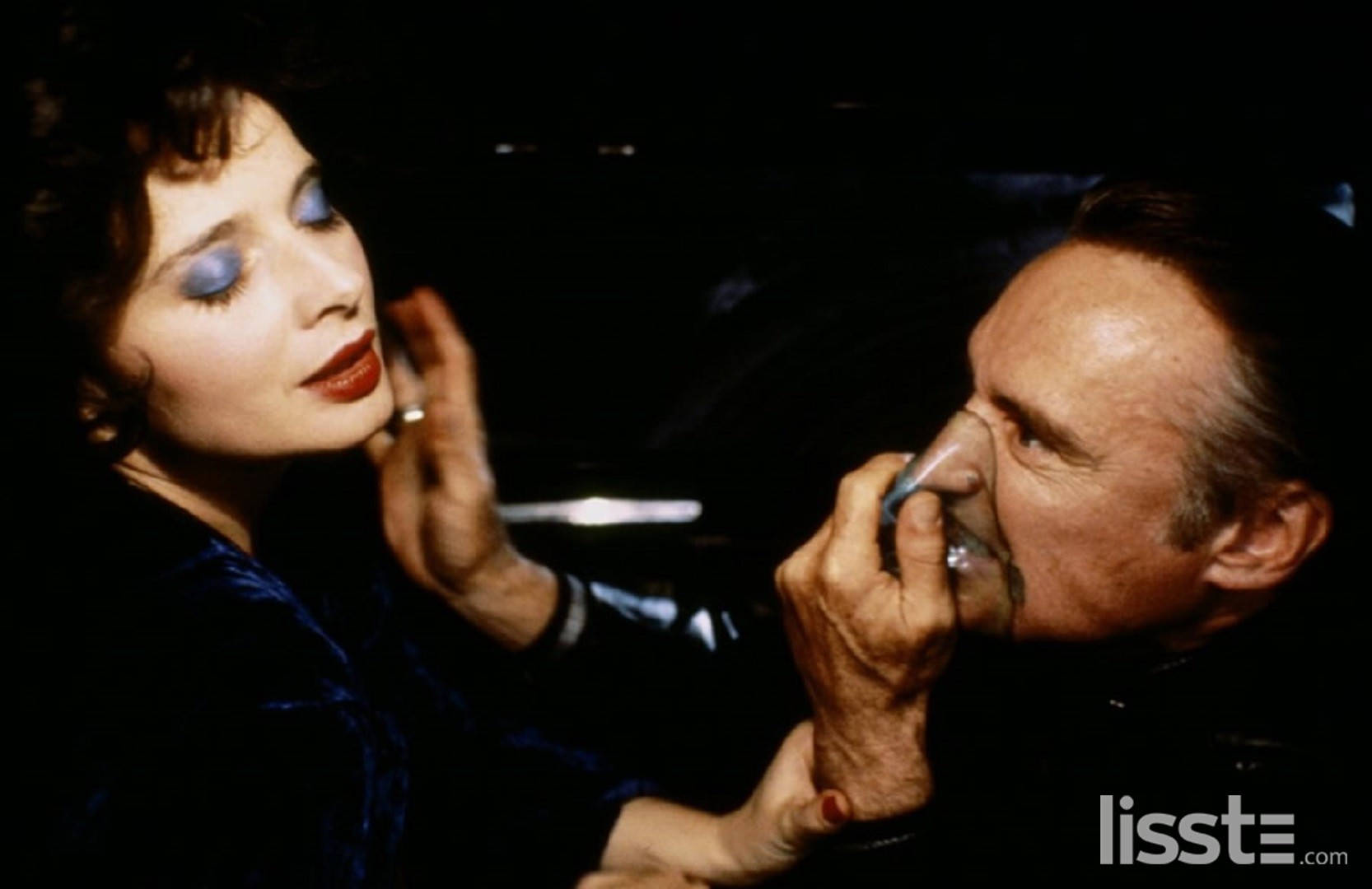 Blue Velvet (1986)-1566902161.jpg